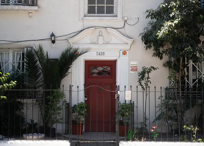 Yogi Hostels Santiago